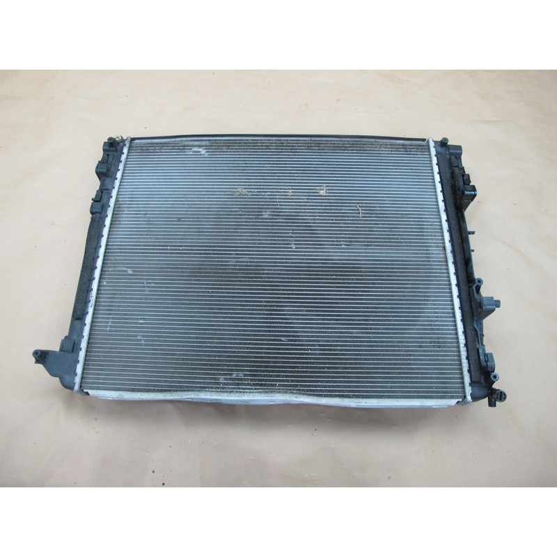 14-19 Maserati Ghibli M157 Engine Radiator 16472874 OEM