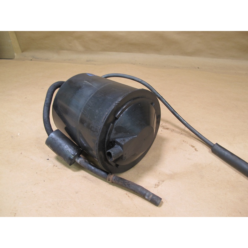 1991-1999 Mitsubishi 3000GT Fuel Evap Vapor Charcoal Emission Purge Canister