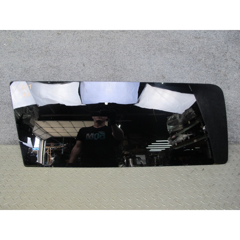 2003-2007 Hummer H2 Rear Left Driver Side Quarter Glass Window