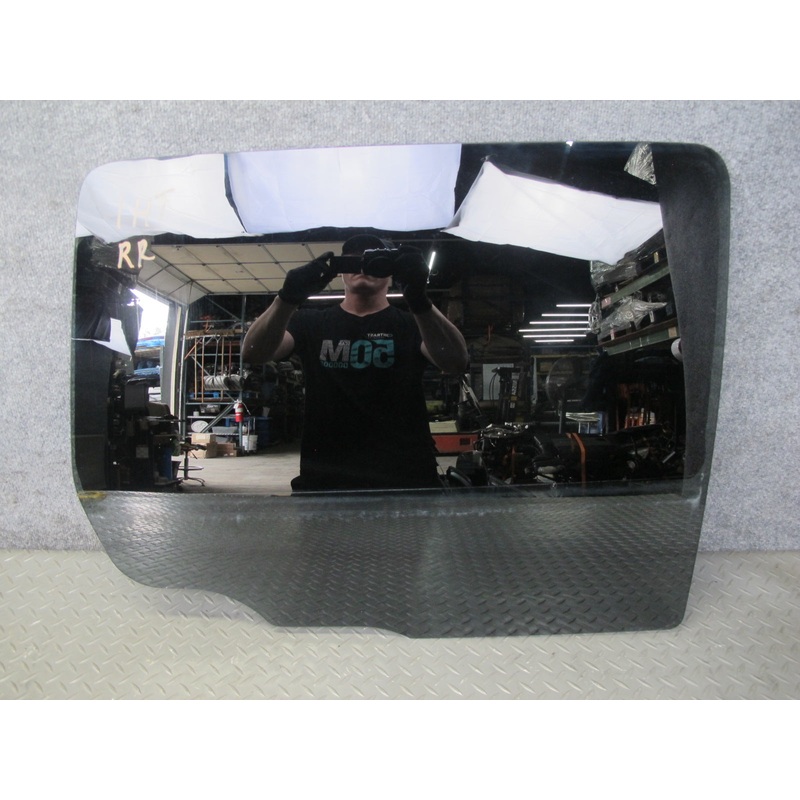 2003-2009 Hummer H2 Rear Right Passenger Side Door Glass Window