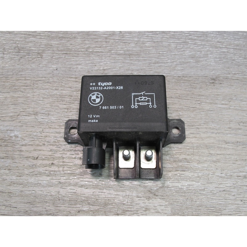 2008-2014 BMW E71 E72 X6 Engine Cooling Fan Relay Control Module 7661503