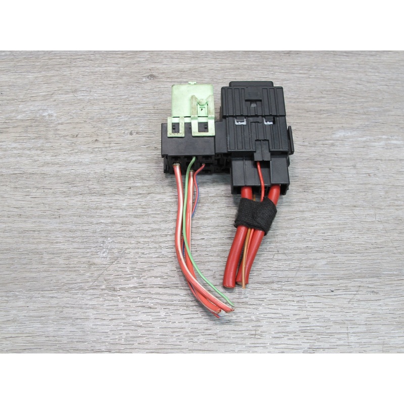 2008-2014 BMW E71 E72 X6 Fuel Pump Relay Module w Holder Bracket