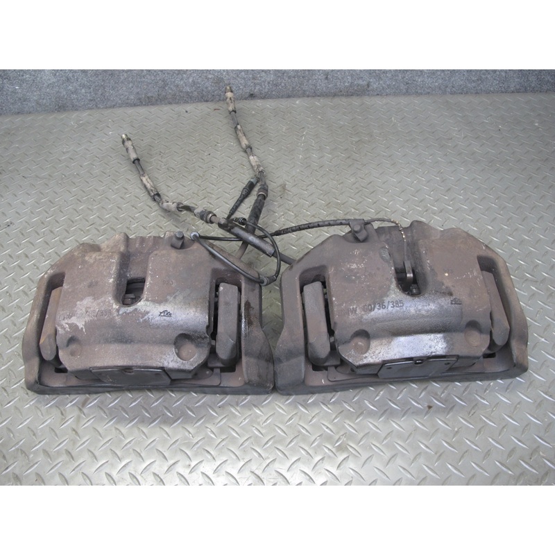 2010-2011 BMW X6 E72 Hybrid AWD Front Left & Right Brake Caliper Set of 2