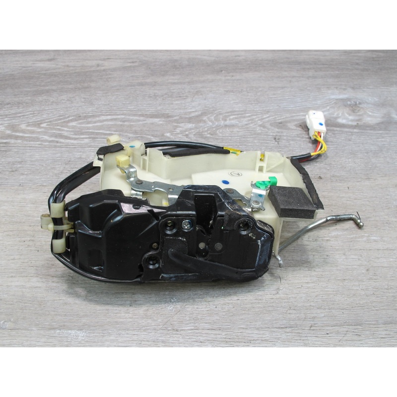 98-00 Lexus UCF20L LS400 Front Right Passenger Door Lock Latch Actuator OEM