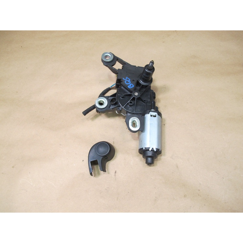 07-15 Audi Q7 4L Rear Windshield Wiper Motor w Wiper Arm Cover Cap Set OEM