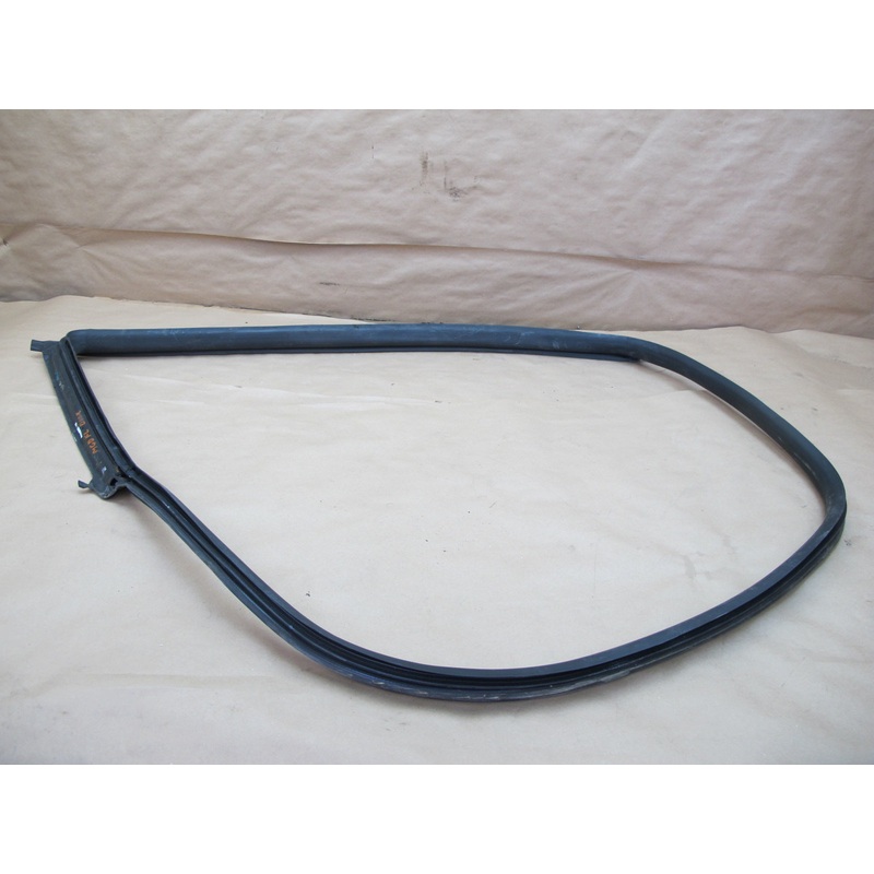 14-19 Maserati Ghibli M157 Front Left Door Weatherstrip Rubber Seal OEM