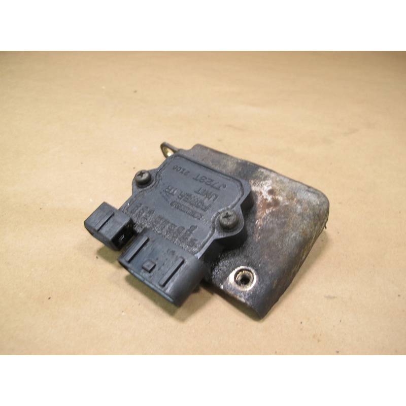 1991-1999 Mitsubishi 3000GT Ignition Igniter Control Module W/ Bracket J727T