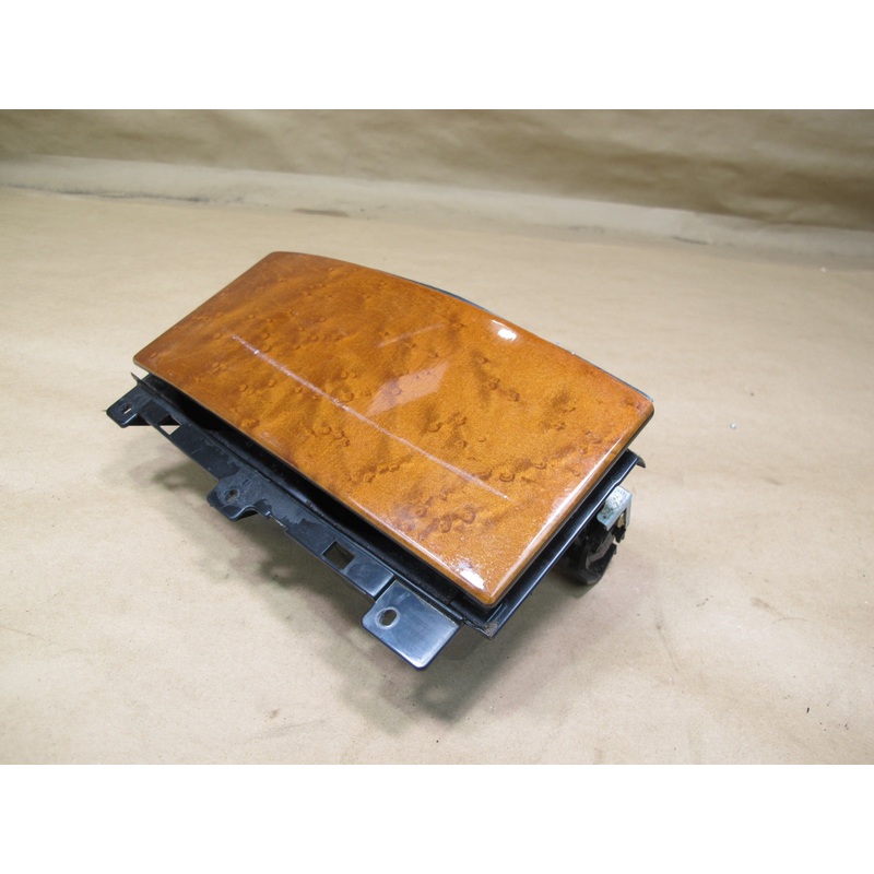 2003-2007 Lexus UZJ100L LX470 Front Center Console CUP Holder