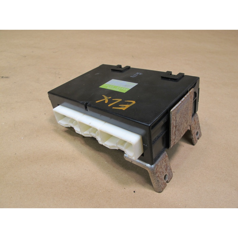 2003-2007 Lexus UZJ100L LX470 Rear A/C Air Condition Amplifier 88650-60362