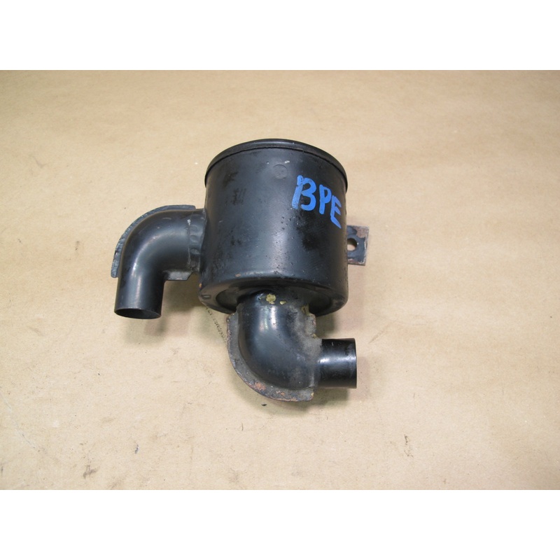 1984-1986 Porsche 928S Smog Pump Air Cleaner Canister 92811314500