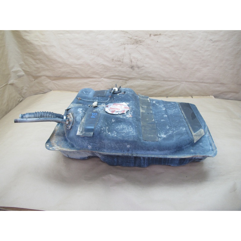 1998-2006 Lexus UZJ100L LX470 Fuel Tank Unit