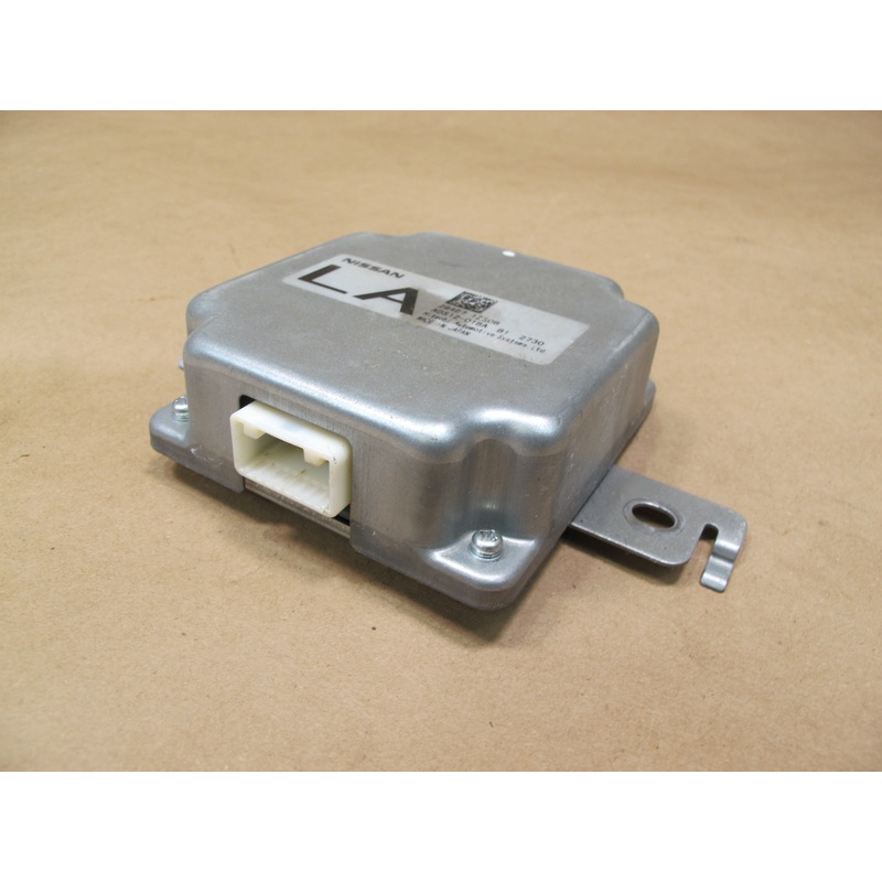 2011-2013 Infiniti QX56 AWD Drive Assist Control Module 284E71ZS0B
