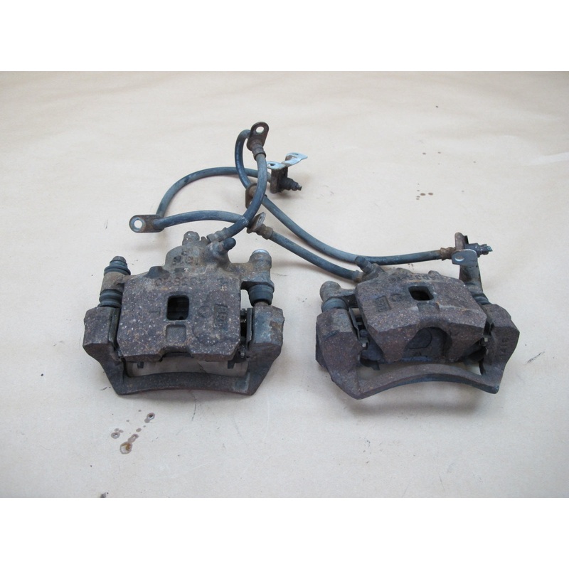 94-95 Subaru SVX FWD Set of 2 Rear Left & Right Brake Caliper OEM