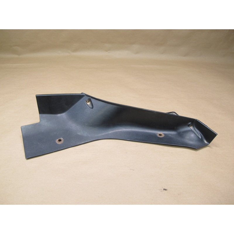 07-10 Saturn SKY Rear Left Tail Light Mount Support Filler Panel OEM
