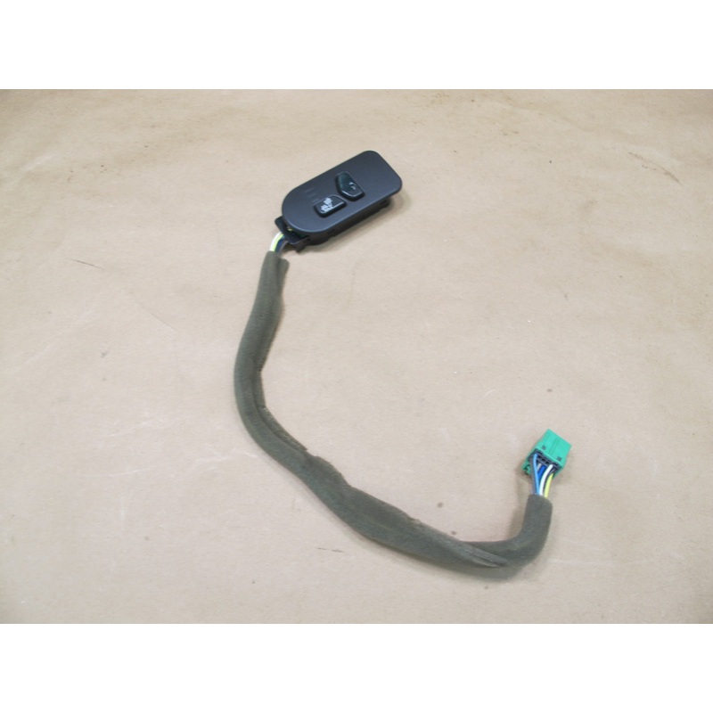 2003-2007 Hummer H2 Front Right Pass Side Door Seat Memory Heat Heater Switch