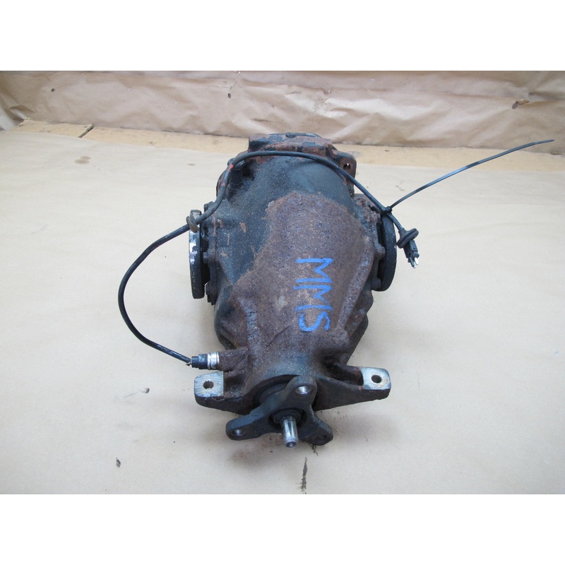 86-91 Mercedes W126 560SEL Rear Differential Carrier 2.47 Ratio OEM