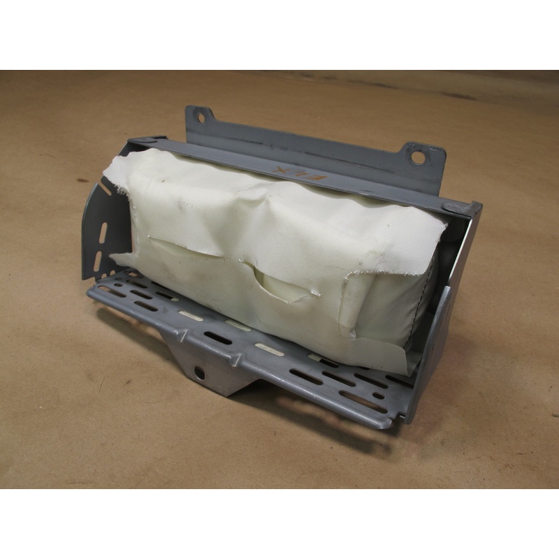 03-05 LEXUS LX470 FRONT RIGHT PASSENGER SIDE DASH SRS AIRBAG OEM