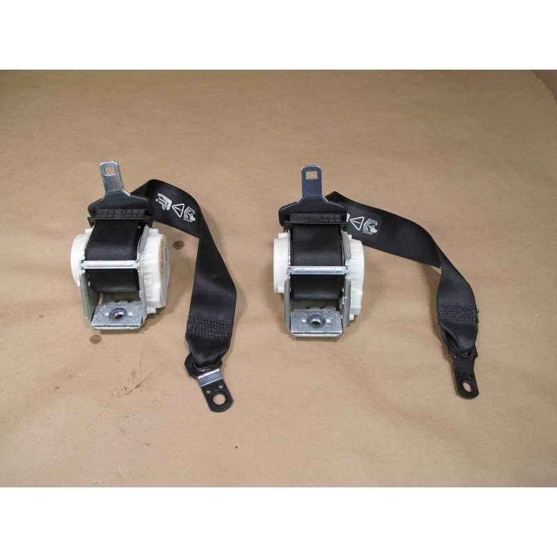 04-10 BMW E83 X3 REAR RIGHT & LEFT SIDE SEATBELT RETRACTOR SET OEM