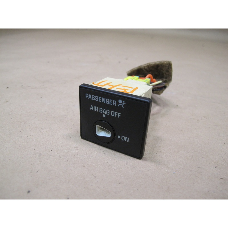 2003-2007 Hummer H2 Passenger SRS ON OFF Switch