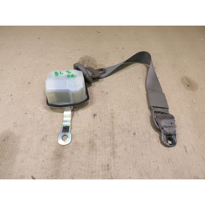 90-94 LEXUS XF10 LS400 FRONT RIGHT SEAT BELT RETRACTOR OEM