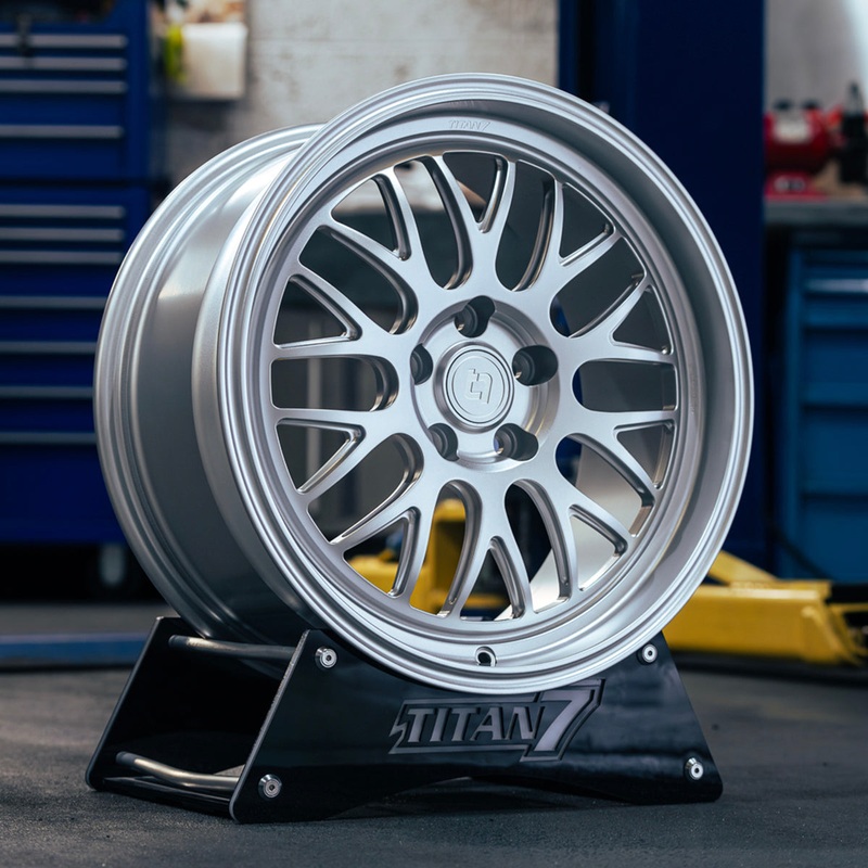 Titan 7 Forged Aluminium Wheel - T-M20 18x9 5x130 ET 48 CB 71.6 in Medalist Gold